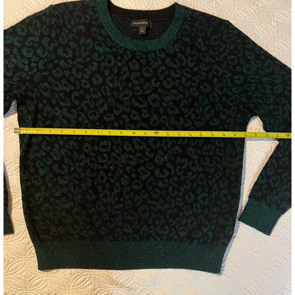 Metallic green animal print sweater from loft
Excellent condition
Size large - Picture 7 of 8